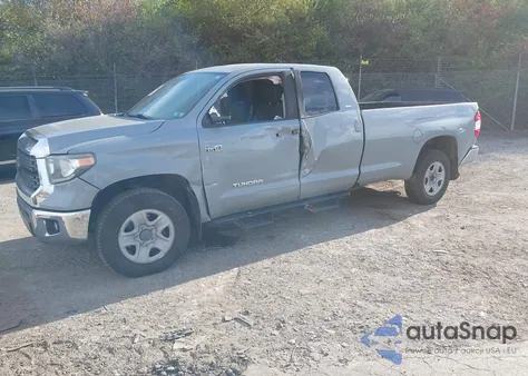 2019 Toyota Tundra Sr5 5.7L V8 z USA, uszkodzony, nr VIN 5TFCY5F12KX025608